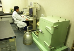 ゲルマニウム半導体検出器の写真