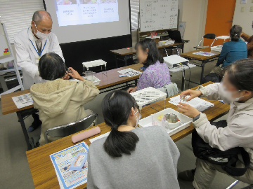 写真:DNAの講座1