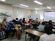 講義中の様子の写真