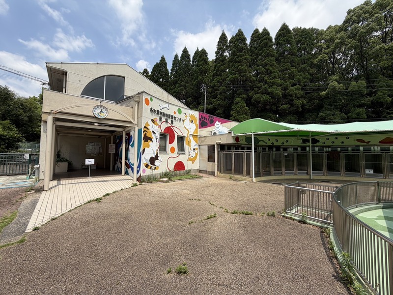 愛護館外観の写真