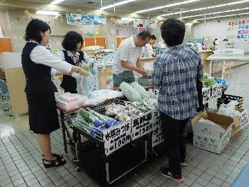 写真:直売の様子