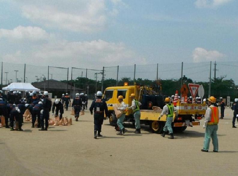 写真：水防訓練の様子