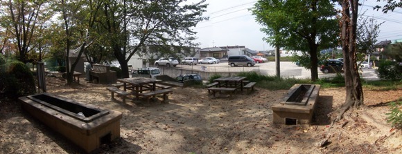 写真:明が丘公園デイキャンプ場の概観