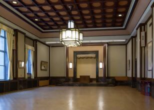 正庁の写真(平成26年)