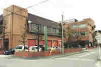 写真：港生涯学習センターの外観