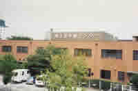 写真:南生涯学習センターの外観