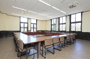 写真：第1集会室