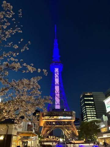 令和8年MIRAI TOWERブルーライトアップの様子