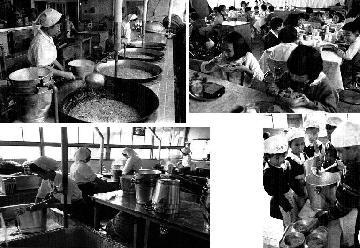 写真：昭和40年代の学校給食の様子