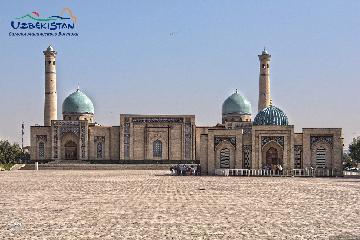 写真：ウズベキスタンのモスク