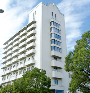 写真：国際留学生会館外観