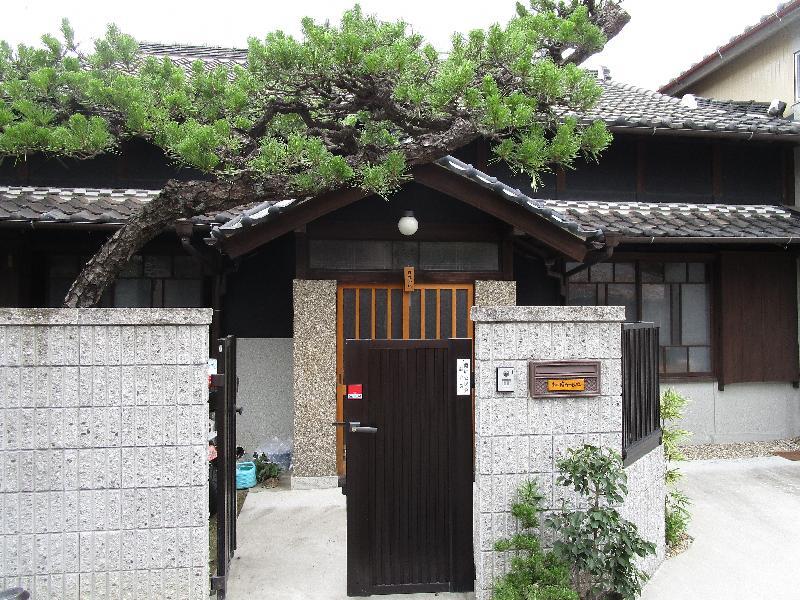 貞近家住宅の外観写真