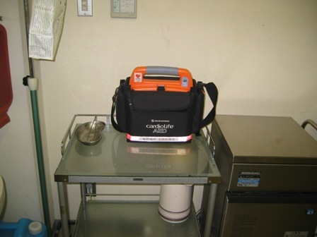 写真:パロマ瑞穂北陸上競技場のAEDの画像