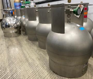 キャニスターの写真