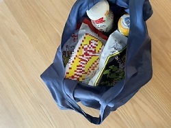 余った食品はフードドライブへのイメージ写真です