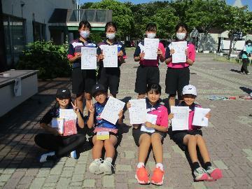 写真：「中学女子の部」入賞者