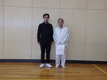 写真:Eリーグ優勝あじさいチームの皆さん