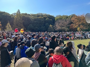 写真:お楽しみ大抽選会の様子