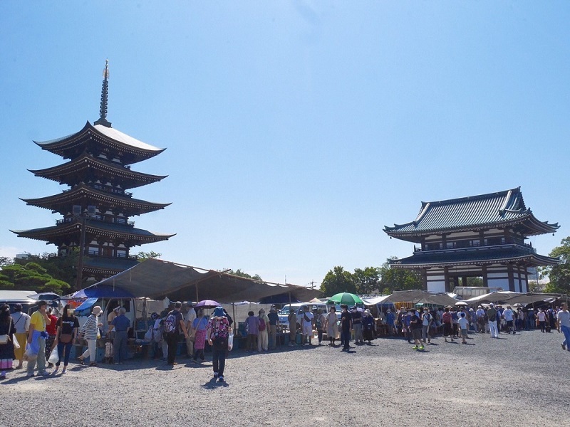 写真：日泰寺参道1