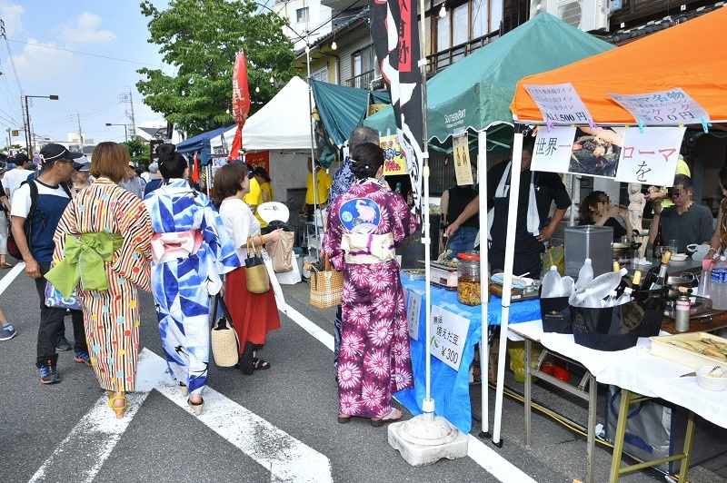 写真:覚王山商店街2