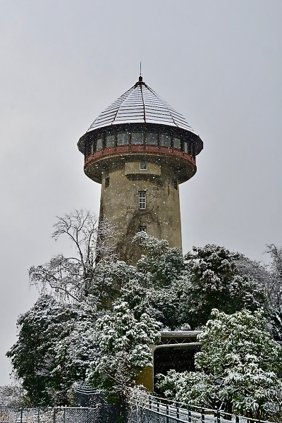 写真:入賞作品11 東山給水塔