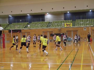 写真:レクバレーの試合の様子