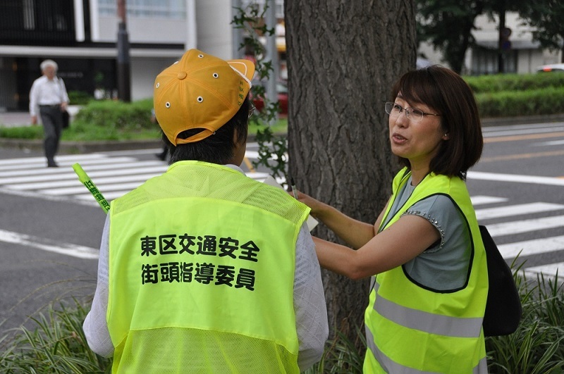 写真:インタビューの様子