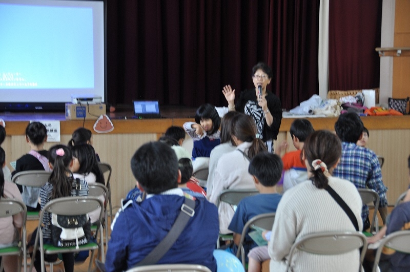 写真:防災講座を受講している様子