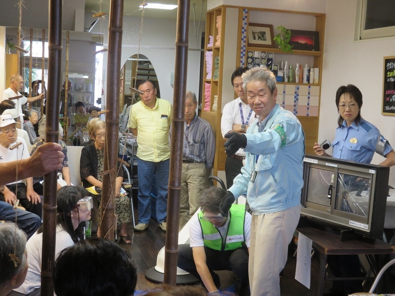 写真:防犯講座の公演の様子