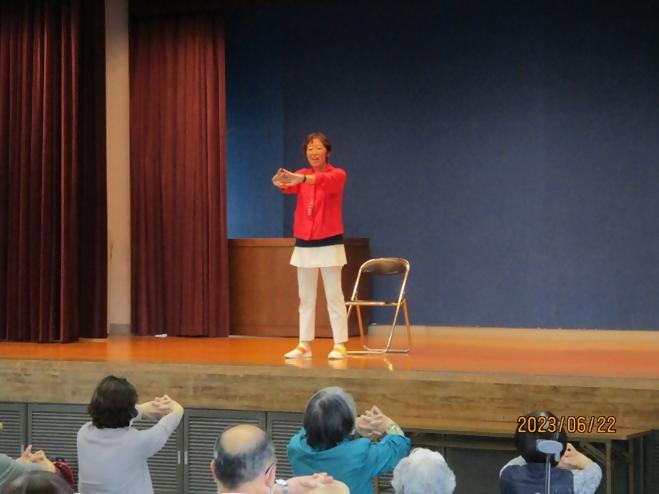 写真:宮野先生の指導の様子