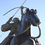 写真:味鋺神社の流鏑馬