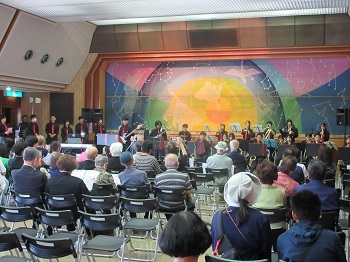 写真：市工芸高校