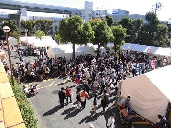 写真：区役所会場全体