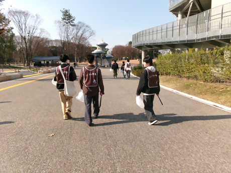 愛知学院大学活動中の様子