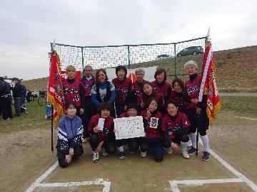 写真:優勝の飯田学区の皆さん