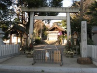 写真:羊神社の鳥居