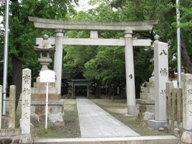 写真:八幡社の鳥居