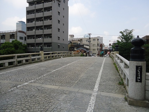 写真:堀川・五条橋