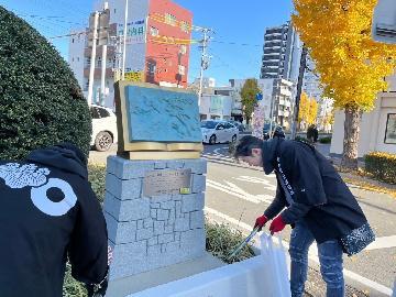 写真：クリーンアップ大作戦の様子1