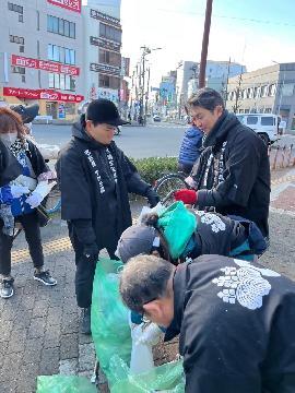 写真：クリーンアップ大作戦の様子3