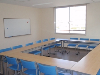 稲西コミュニティセンター2階第3会議室の内部写真