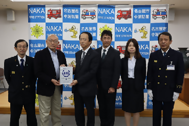 御園学区防災安心まちづくり委員会と株式会社竹中工務店 名古屋支店との大規模災害時の支援協力覚書締結の写真