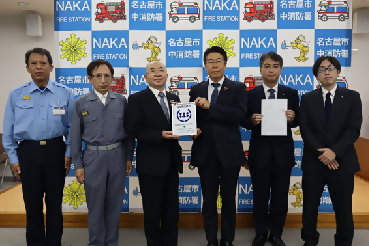 老松学区防災安心まちづくり委員会と松井建設株式会社 名古屋支店との大規模災害時の支援協力覚書締結の写真