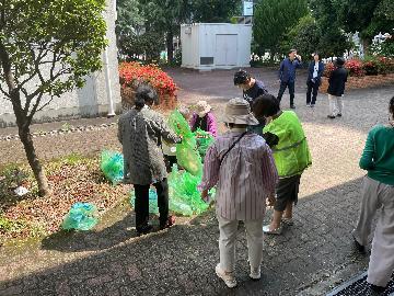御園学区の清掃活動写真