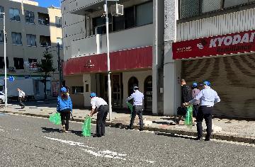 ロジスティード中部の清掃活動写真