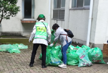 御園学区の清掃活動写真
