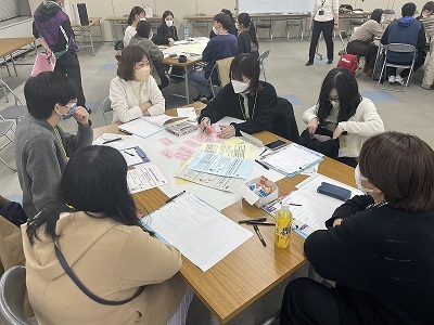 写真:グループワークの様子