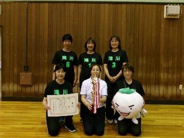 表彰式後の集合写真3