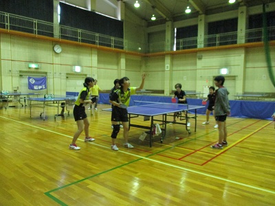 写真：卓球の競技風景