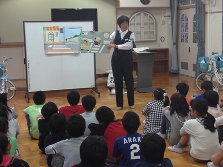 写真：交通安全教室の様子1